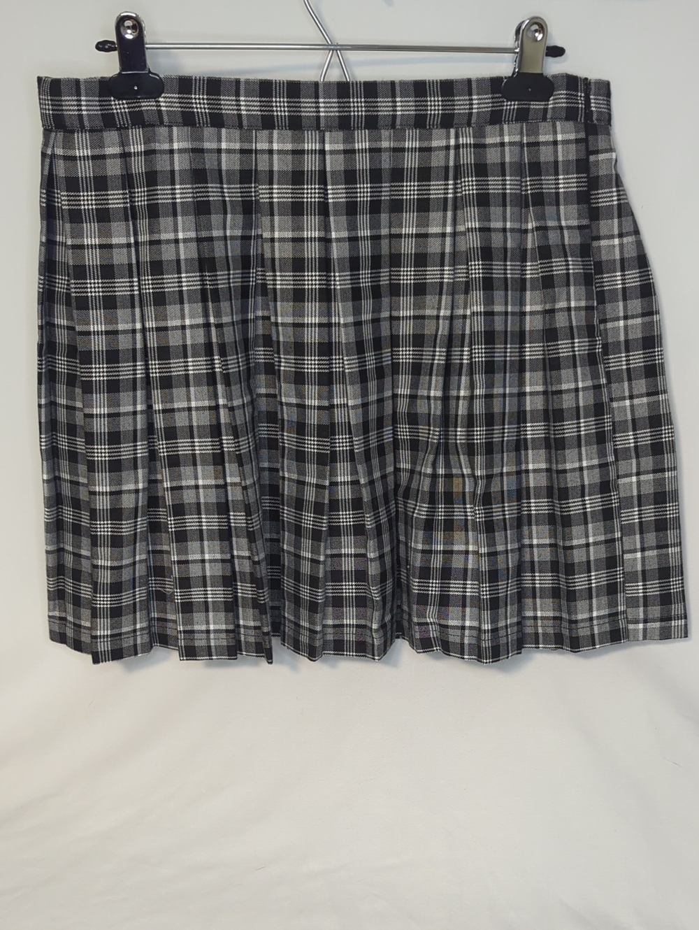 Black & Gray Plaid Pleated Mini Skirt
